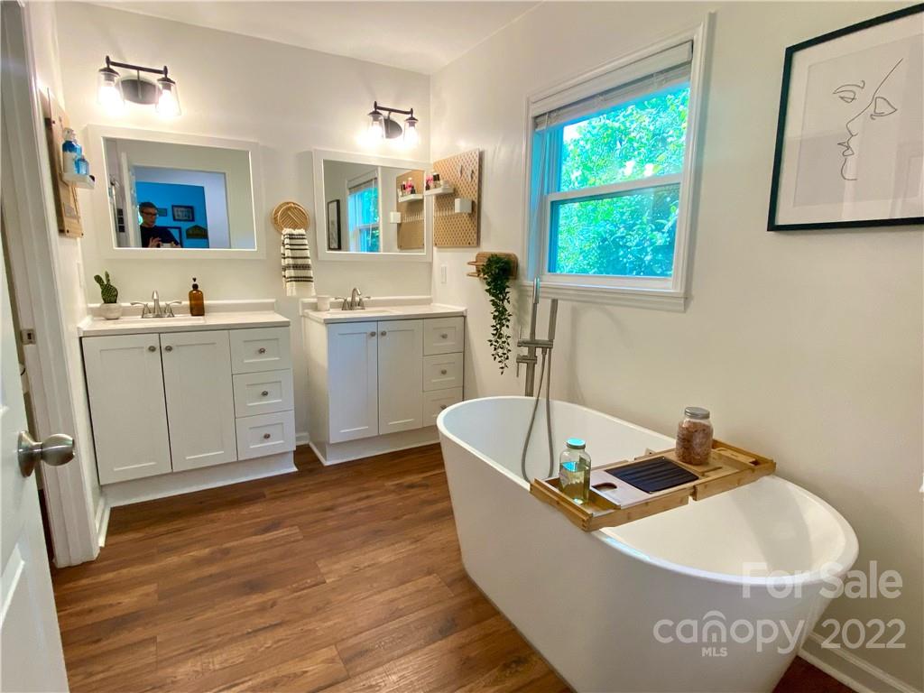 1240 Skyview Road Charlotte, NC 28208 - Photo 18 of 30 a living room with sink and furniture