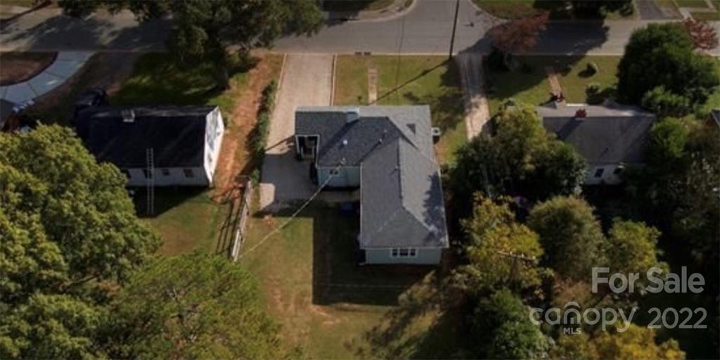 1240 Skyview Road Charlotte, NC 28208 - Photo 29 of 30 an aerial view of residential houses with outdoor space