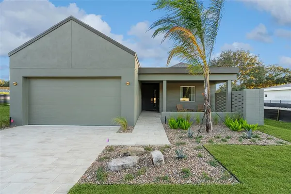 $399,900 | 430 Skyfield Court, Weirsdale, FL 32195