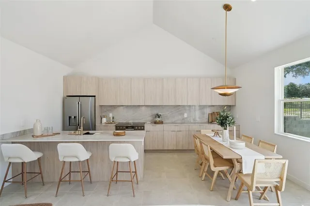 $399,900 | 430 Skyfield Court, Weirsdale, FL 32195