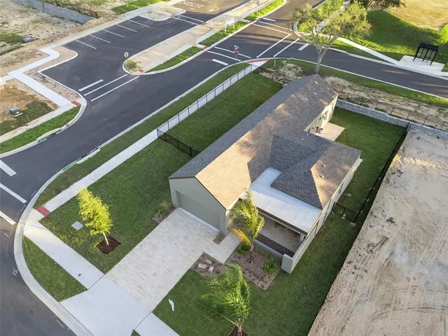 $399,900 | 430 Skyfield Court, Weirsdale, FL 32195