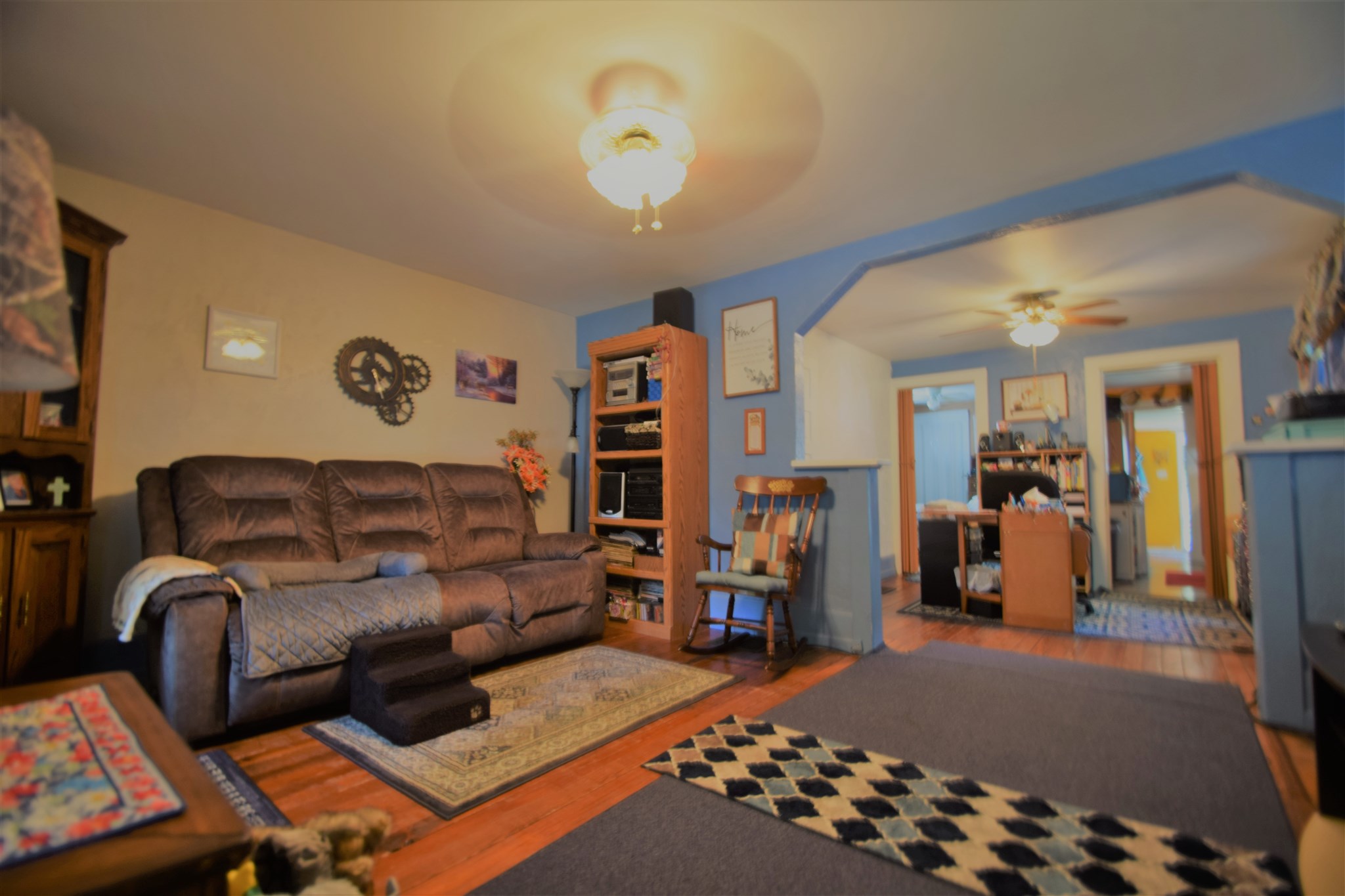 1430 Sinclair Street Fort Wayne, IN 46808 - Photo 3 of 15 Gallery Image 3