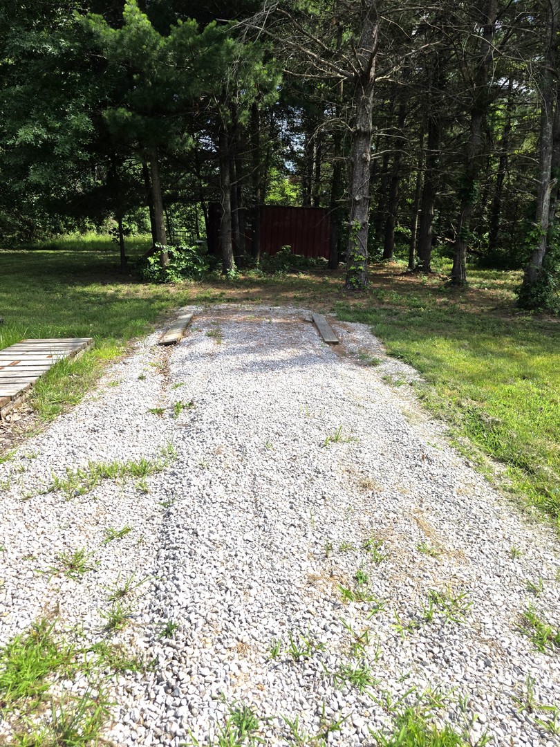 2878 Lazy Acre Road Odin, IL 62870 - Photo 10 of 54