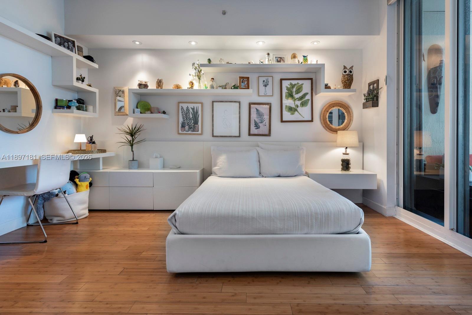 765 Crandon Boulevard, Unit 102 Key Biscayne, FL 33149 - Photo 19 of 37