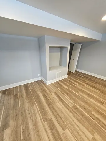 $2,600 | 16637 West Brockman Avenue, Lincolnshire, IL 60069