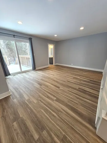 $2,600 | 16637 West Brockman Avenue, Lincolnshire, IL 60069