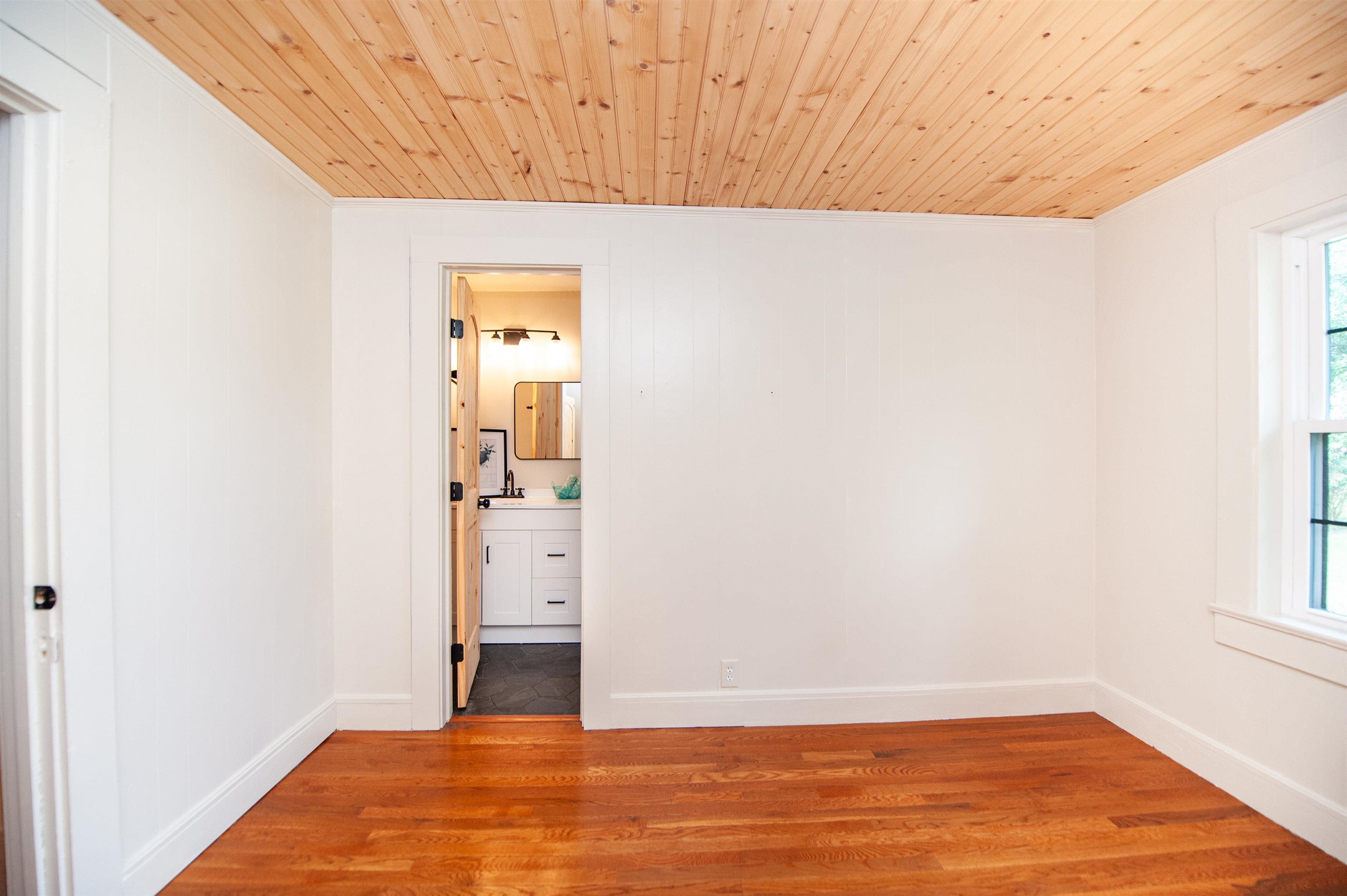 550 Landrum Mill Road Landrum, SC 29356 - Photo 20 of 41 Gallery Image 20