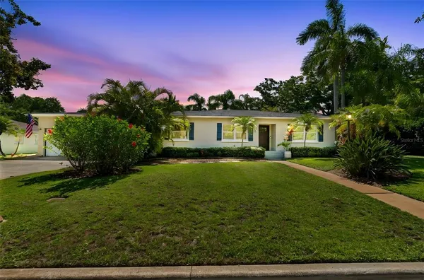 $830,000 | 1743 Eagles Nest Drive, Belleair, FL 33756