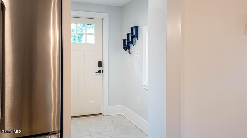 128 Putnam Road Schenectady, NY 12306 - Photo 14 of 44 14-Backdoor Entryway