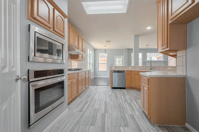 $499,000 | 9205 Sunridge Court, Pearland, TX 77584