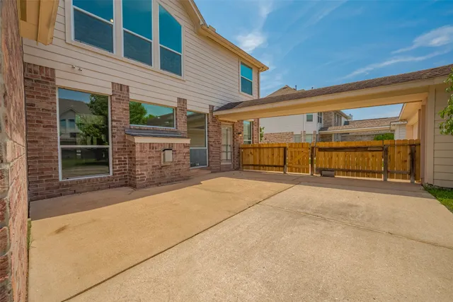 $499,000 | 9205 Sunridge Court, Pearland, TX 77584