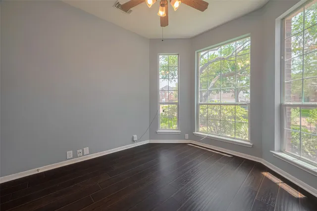 $499,000 | 9205 Sunridge Court, Pearland, TX 77584