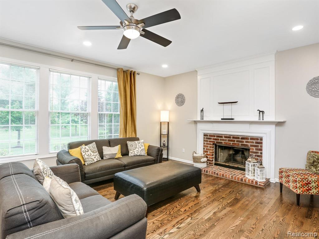 1861 Beaver Creek Drive Rochester, MI 48307 - Photo 16 of 46