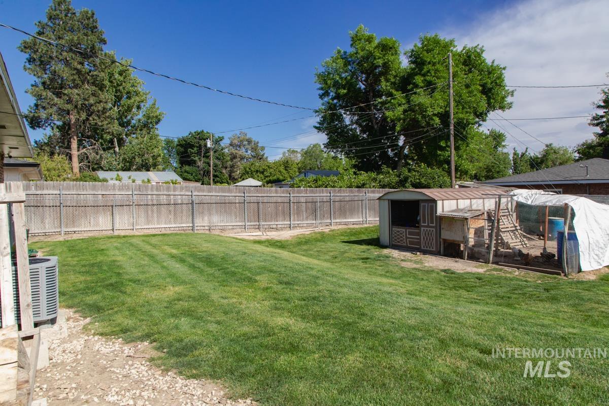 1404 Rochester Street Caldwell, ID 83605 - Photo 28 of 29