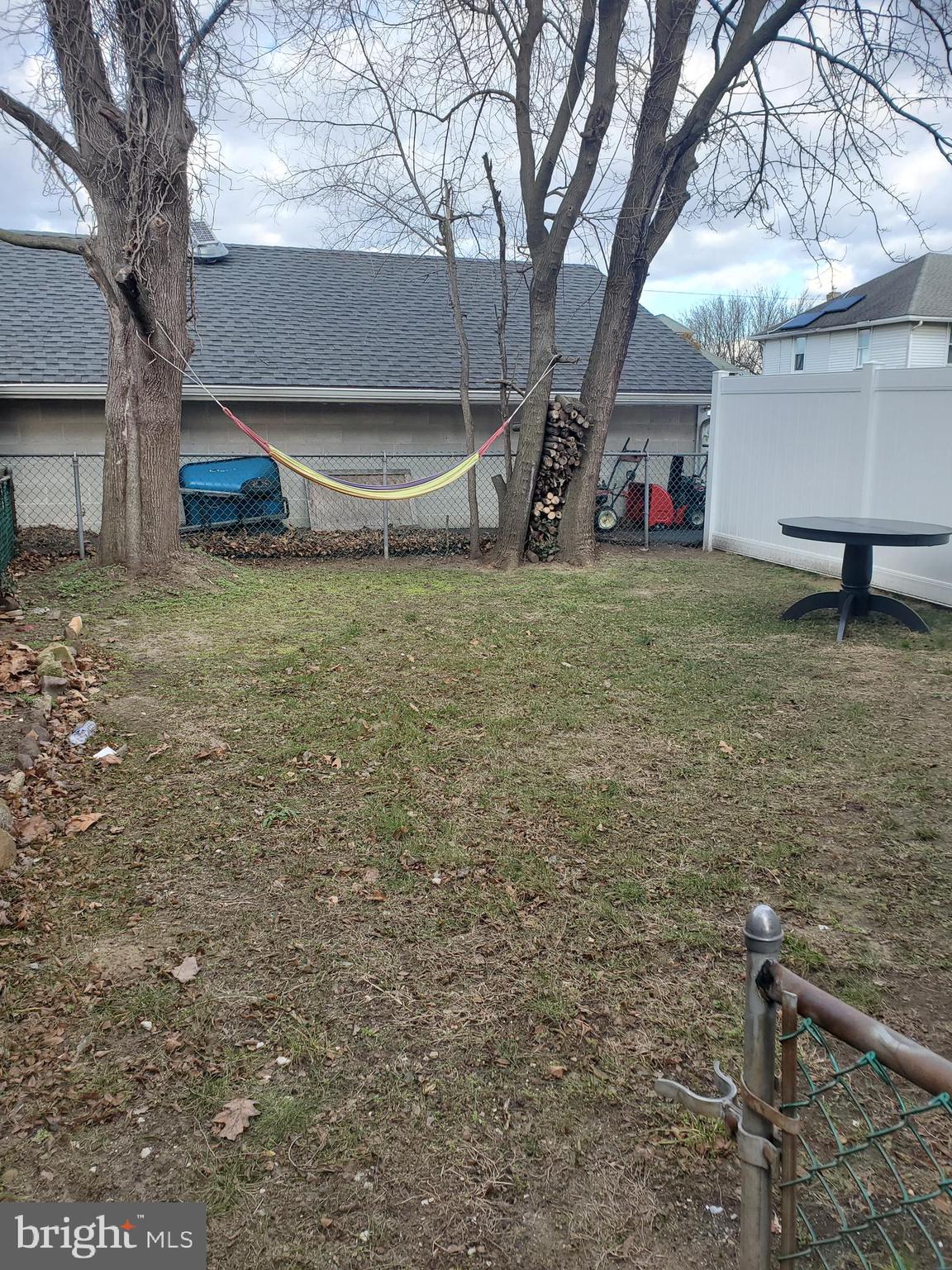 529 Bridgeboro Street Riverside, NJ 08075 - Photo 5 of 6