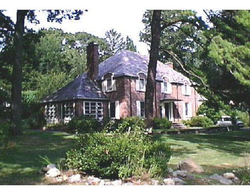 15 Wellesley Road Belmont, MA 02478 - Photo 1 of 1