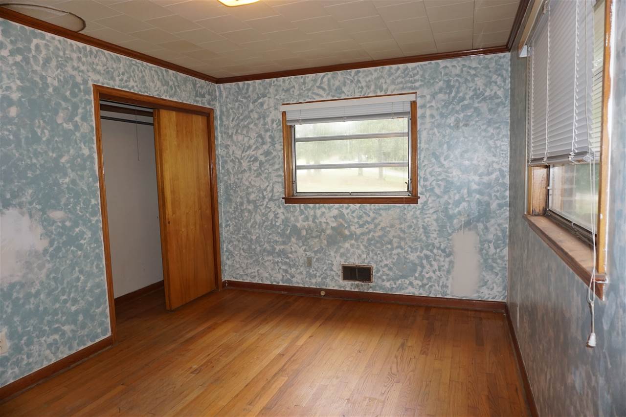 121 Ninety-Nine Island Road Blacksburg, SC 29702 - Photo 8 of 16 Gallery Image 8