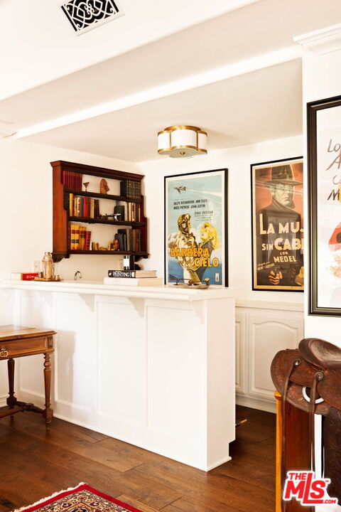 3826 Marks Road Agoura Hills, CA 91301 - Photo 6 of 26