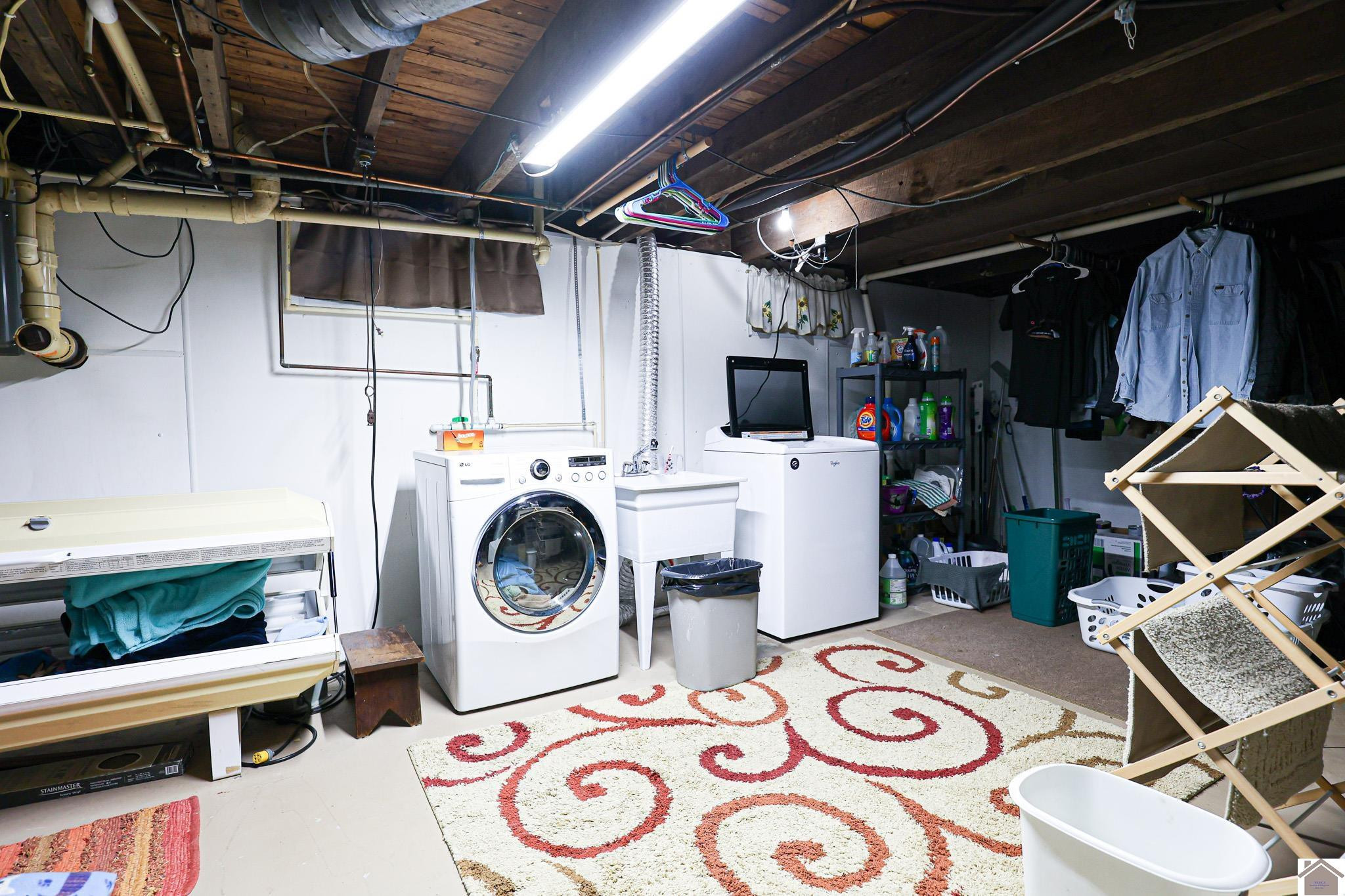 6755 Clinton Road Paducah, KY 42001 - Photo 25 of 25 Utility Room