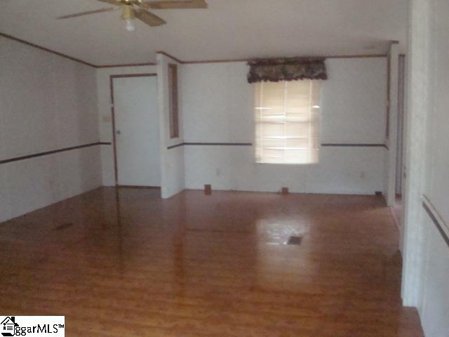 1531 Davenport Road Simpsonville, SC 29680 - Photo 10 of 12 Gallery Image 10