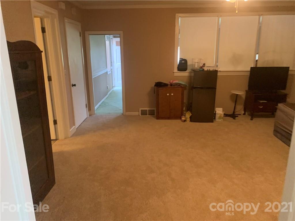 1307 Wesson Road Shelby, NC 28152 - Photo 18 of 19 Gallery Image 18