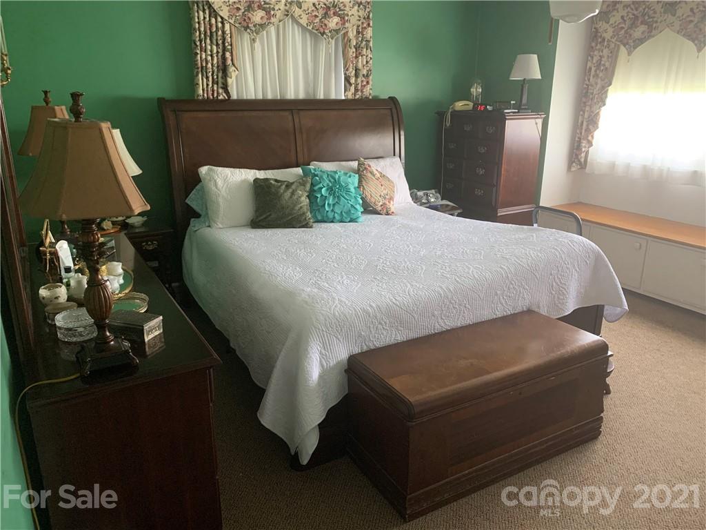 1307 Wesson Road Shelby, NC 28152 - Photo 9 of 19 Gallery Image 9
