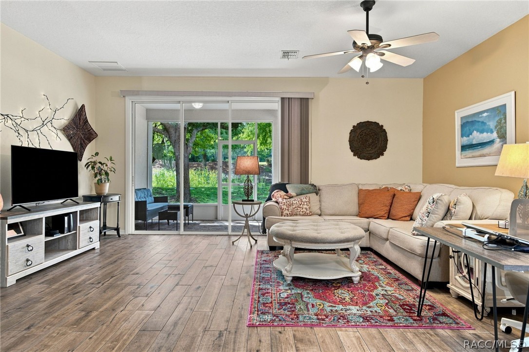 1660 West Spring Meadow Loop Lecanto, FL 34461 - Photo 15 of 59 Gallery Image 15