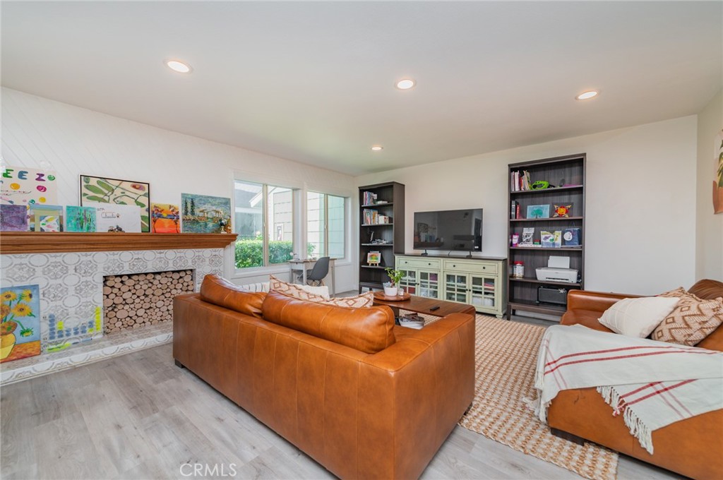 8 Deodar Irvine, CA 92604 - Photo 3 of 44