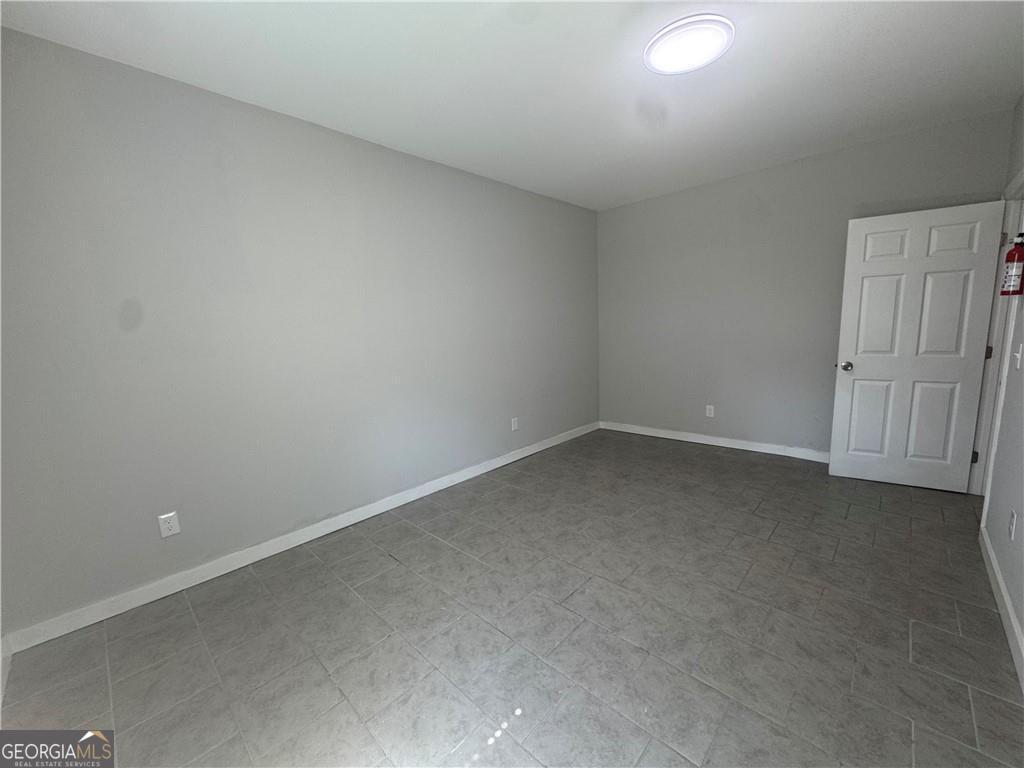 801 R Street Brunswick, GA 31520 - Photo 16 of 26 a view of room