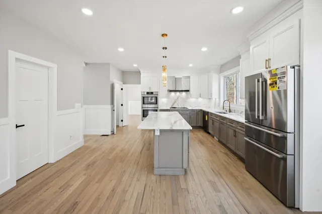 $1,549,999 | 1 Falcon Drive, Shrewsbury, MA 01545