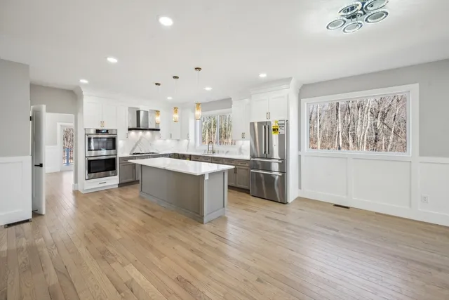 $1,549,999 | 1 Falcon Drive, Shrewsbury, MA 01545