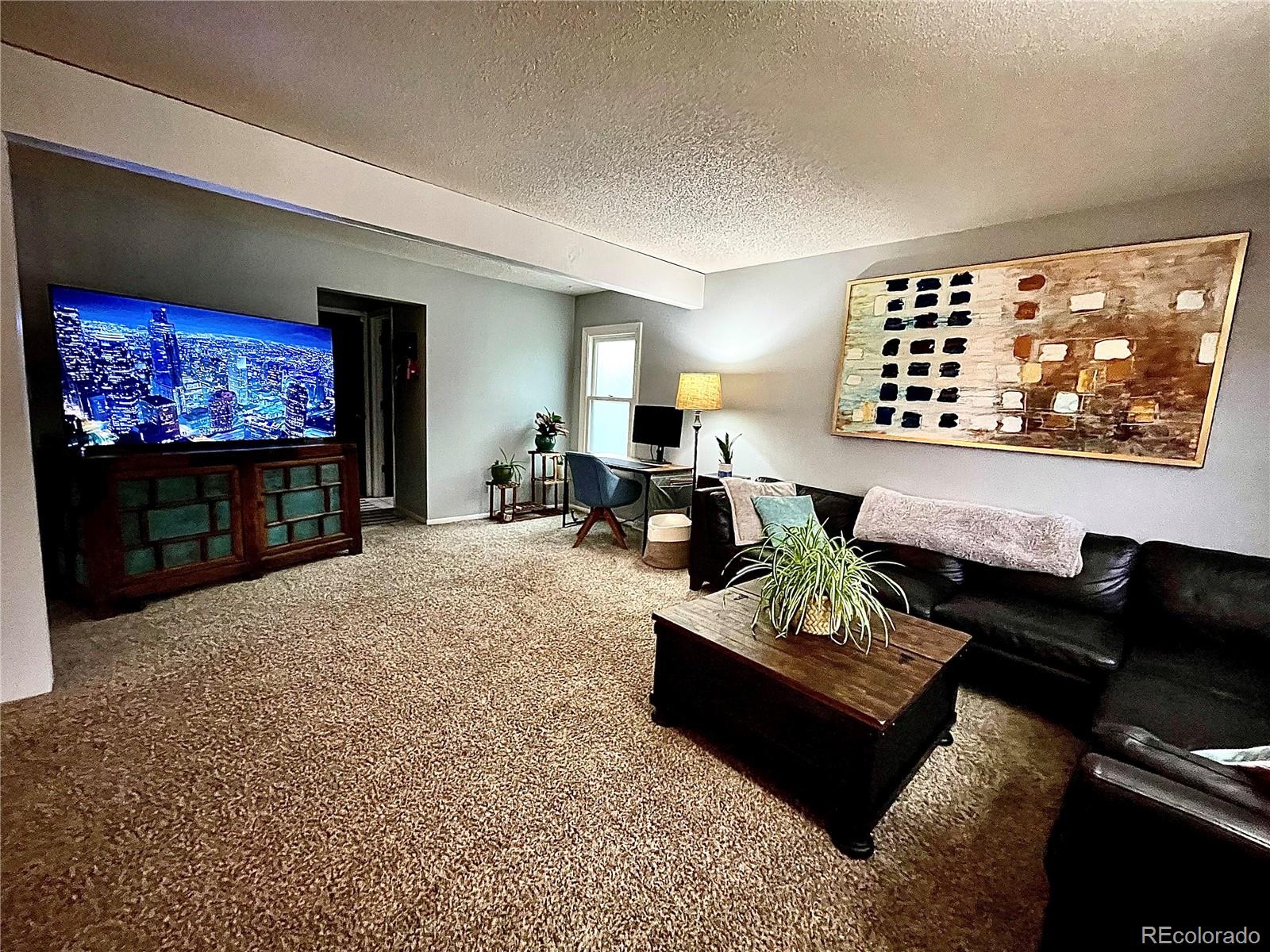 8240 South San Juan Range Road Littleton, CO 80127 - Photo 15 of 40