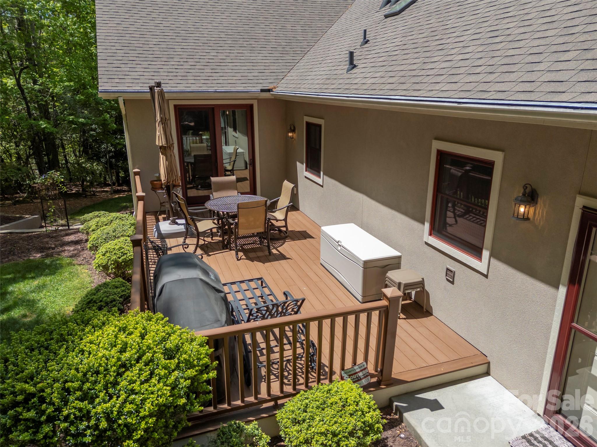 100 Falls Summit Road Hendersonville, NC 28739 - Photo 39 of 44 Gallery Image 39