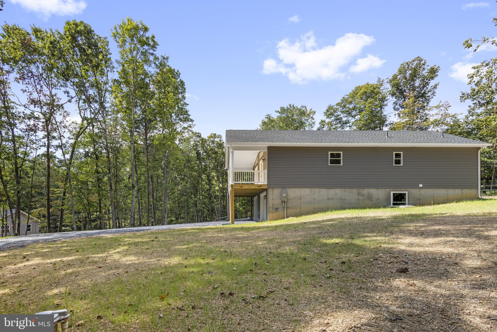 172 Martins Farm Road Front Royal, VA 22630 - Photo 20 of 22 a backyard of house with green space