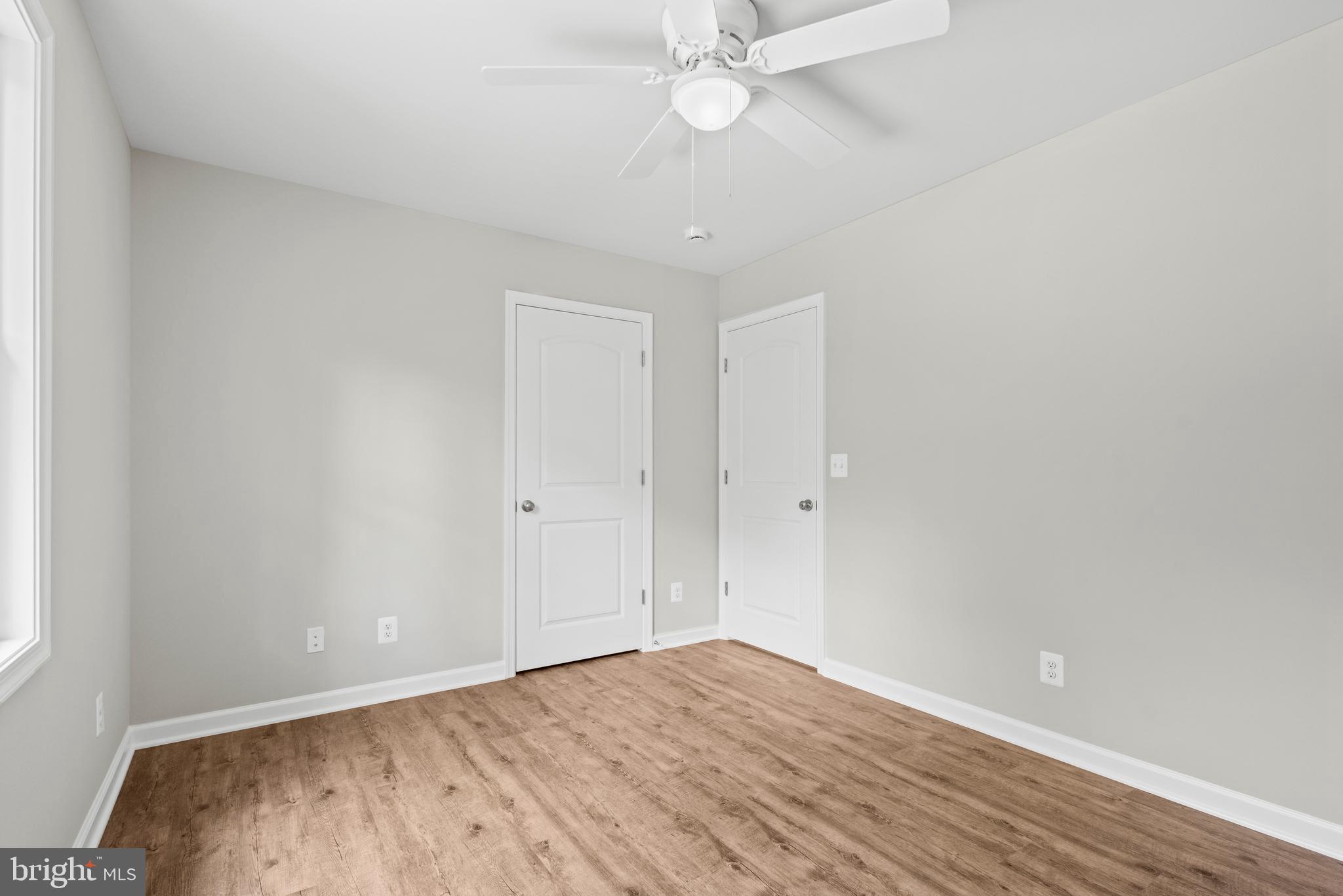172 Martins Farm Road Front Royal, VA 22630 - Photo 8 of 22 wooden floor in an empty room