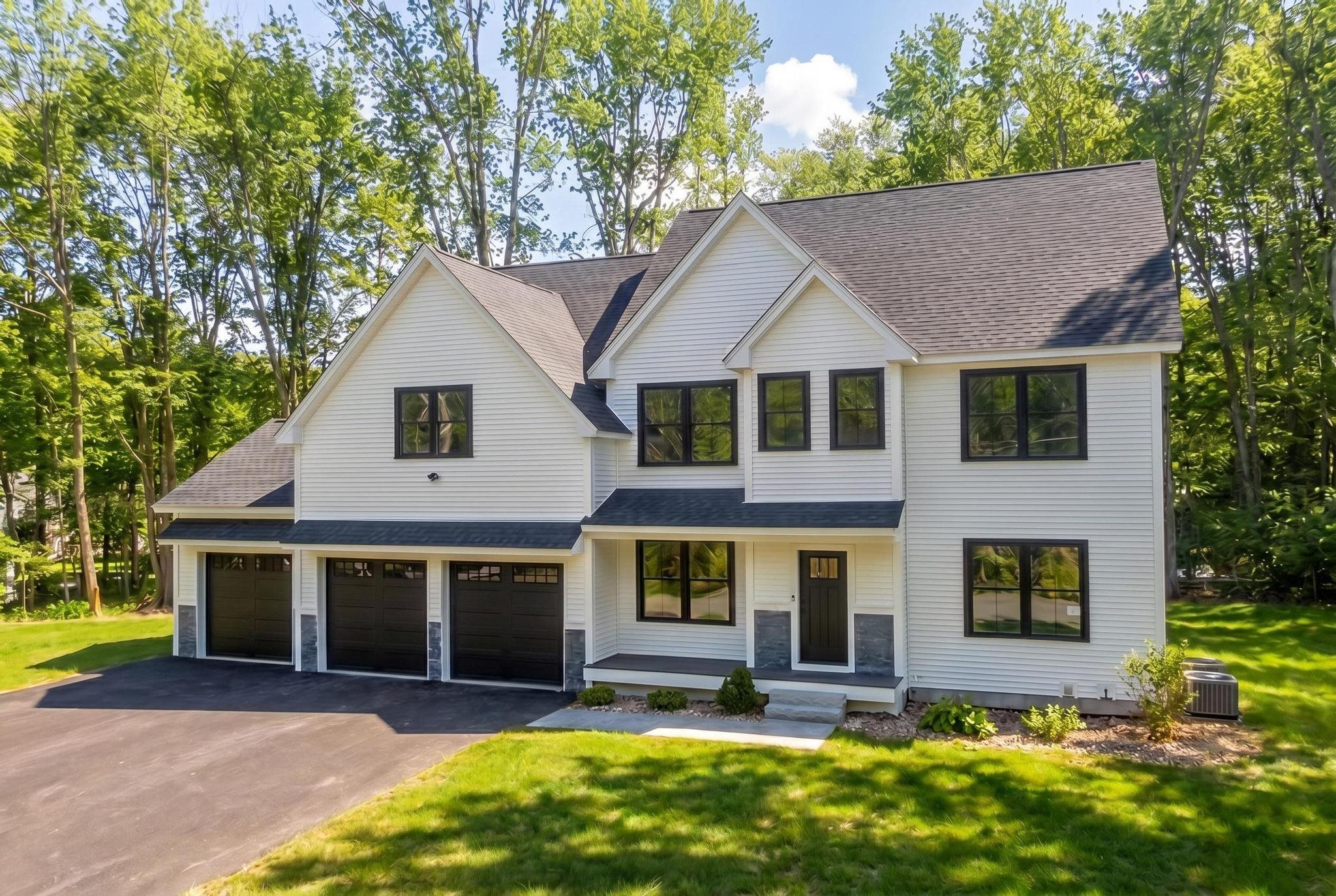 5 Highland Avenue Salem, NH 03079 - Photo 4 of 47