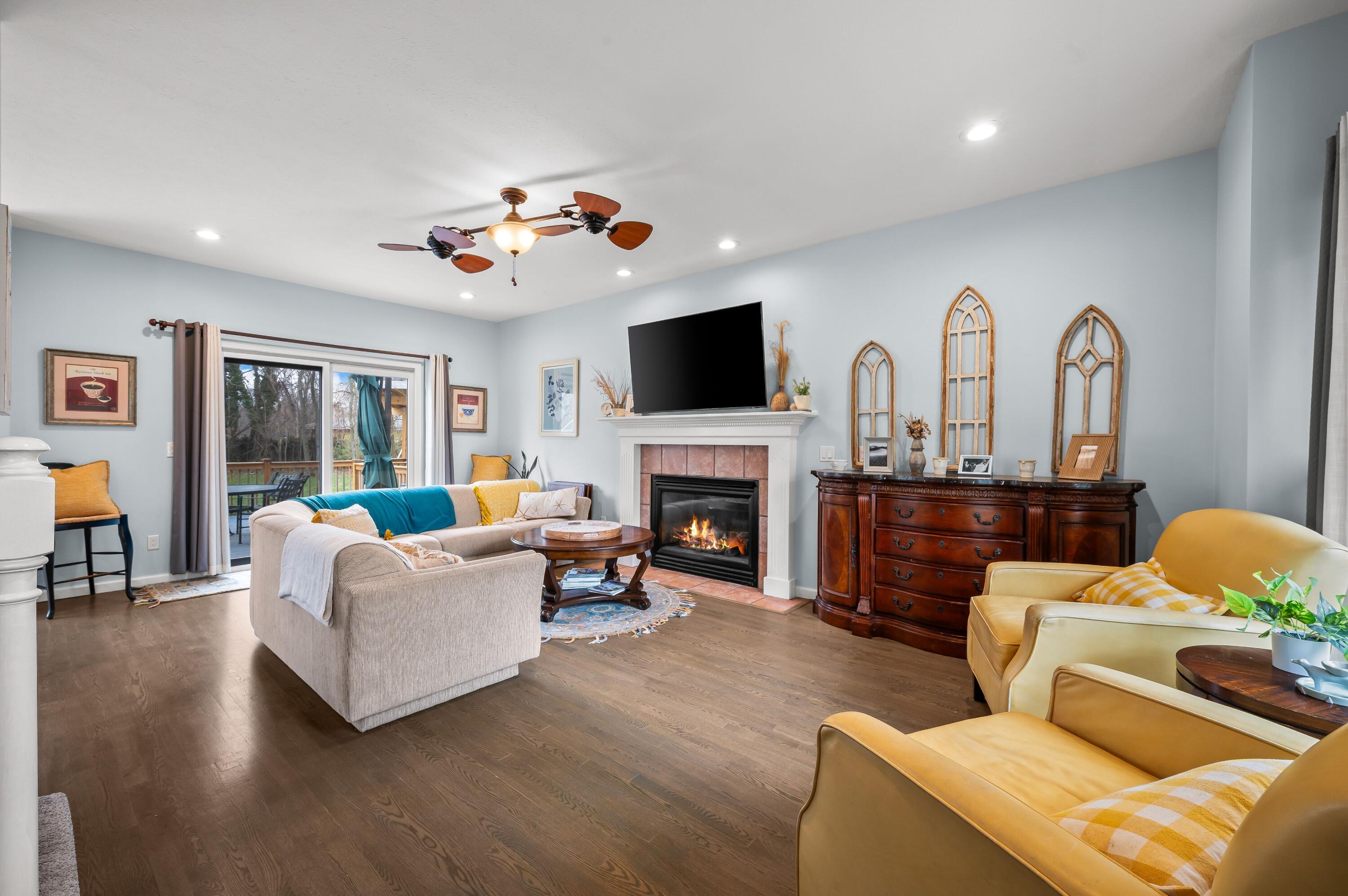 2223 Monica Road Stevensville, MI 49127 - Photo 9 of 61 09DSC_2812