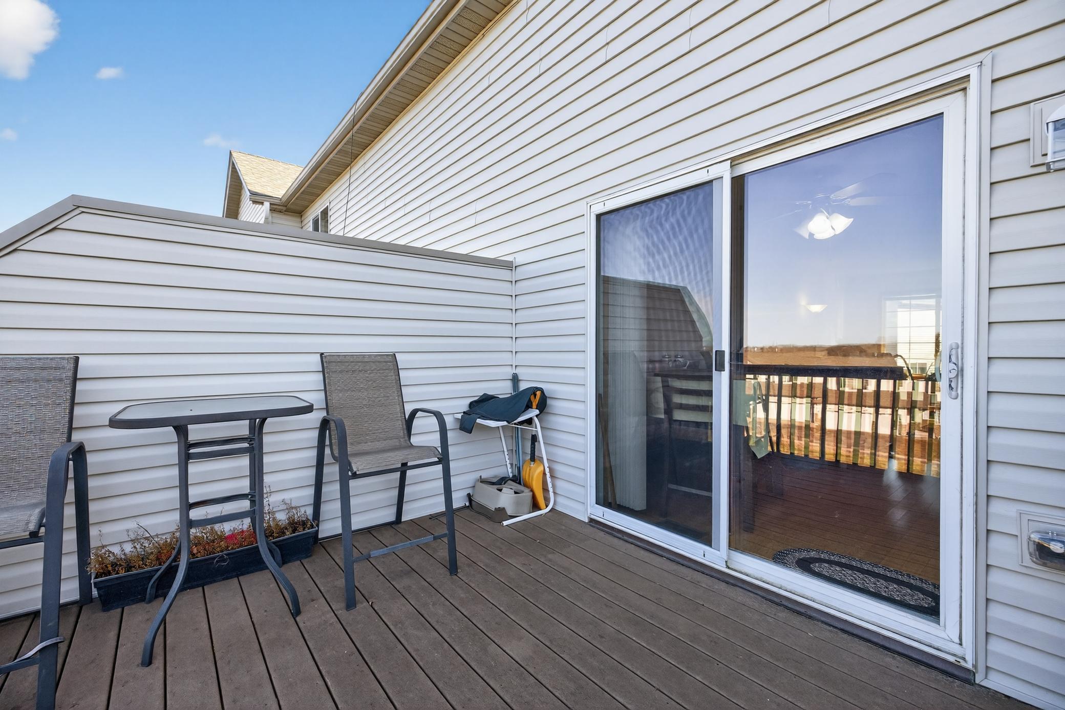 746 Baylee Place Southwest Pine Island, MN 55963 - Photo 7 of 32