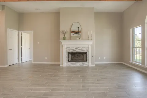 $370,000 | 319 Brook Hollow Drive, Huntsville, TX 77340