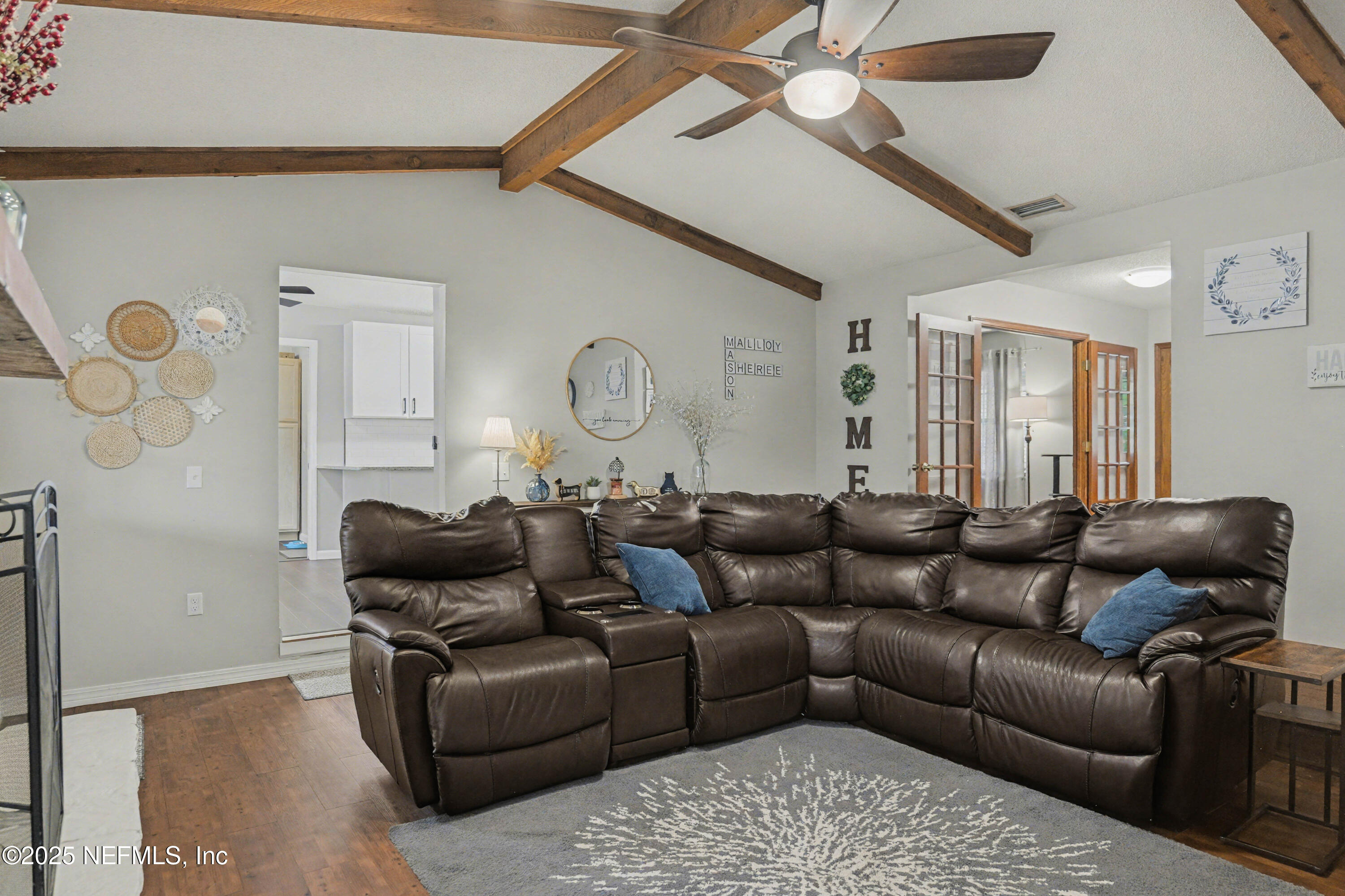 820 Golf Club Road Macclenny, FL 32063 - Photo 20 of 51 a living room with furniture and a window