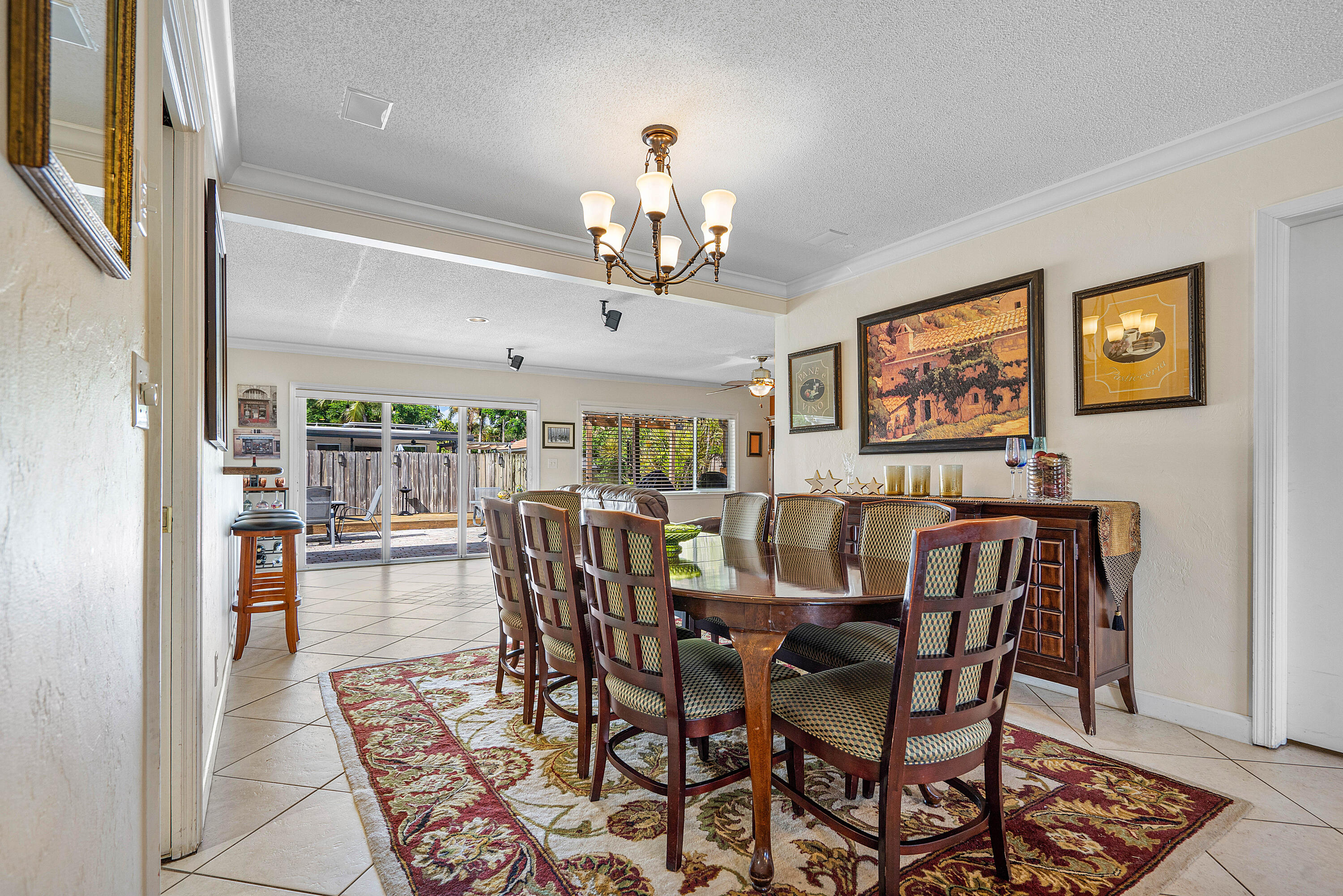 2001 Sharon Street Boca Raton, FL 33486 - Photo 7 of 31 008-2001SharonStreet-BocaRaton-FL-33486-