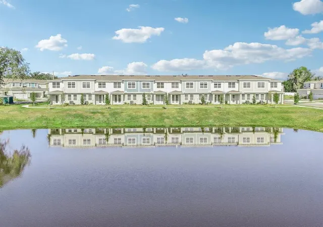 $2,200 | 24101 Manuma Street, Unit SEMINOLE 2455, St. Cloud, FL 34771