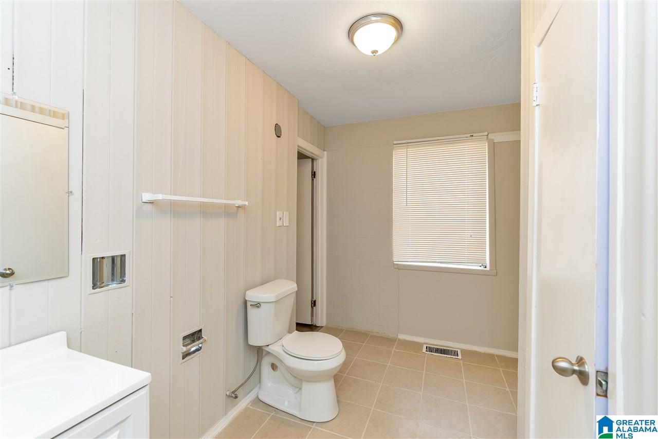 229 June Avenue Bessemer, AL 35023 - Photo 4 of 12