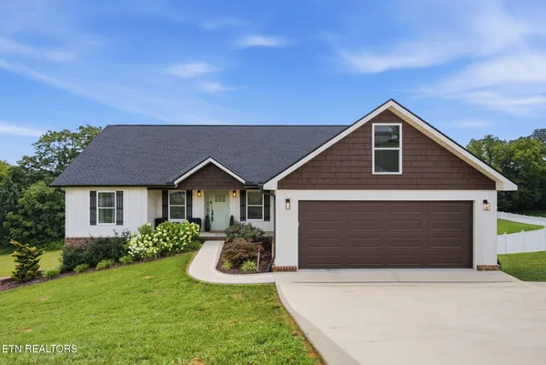 $499,900 | 2046 Kings View Loop, Seymour, TN 37865