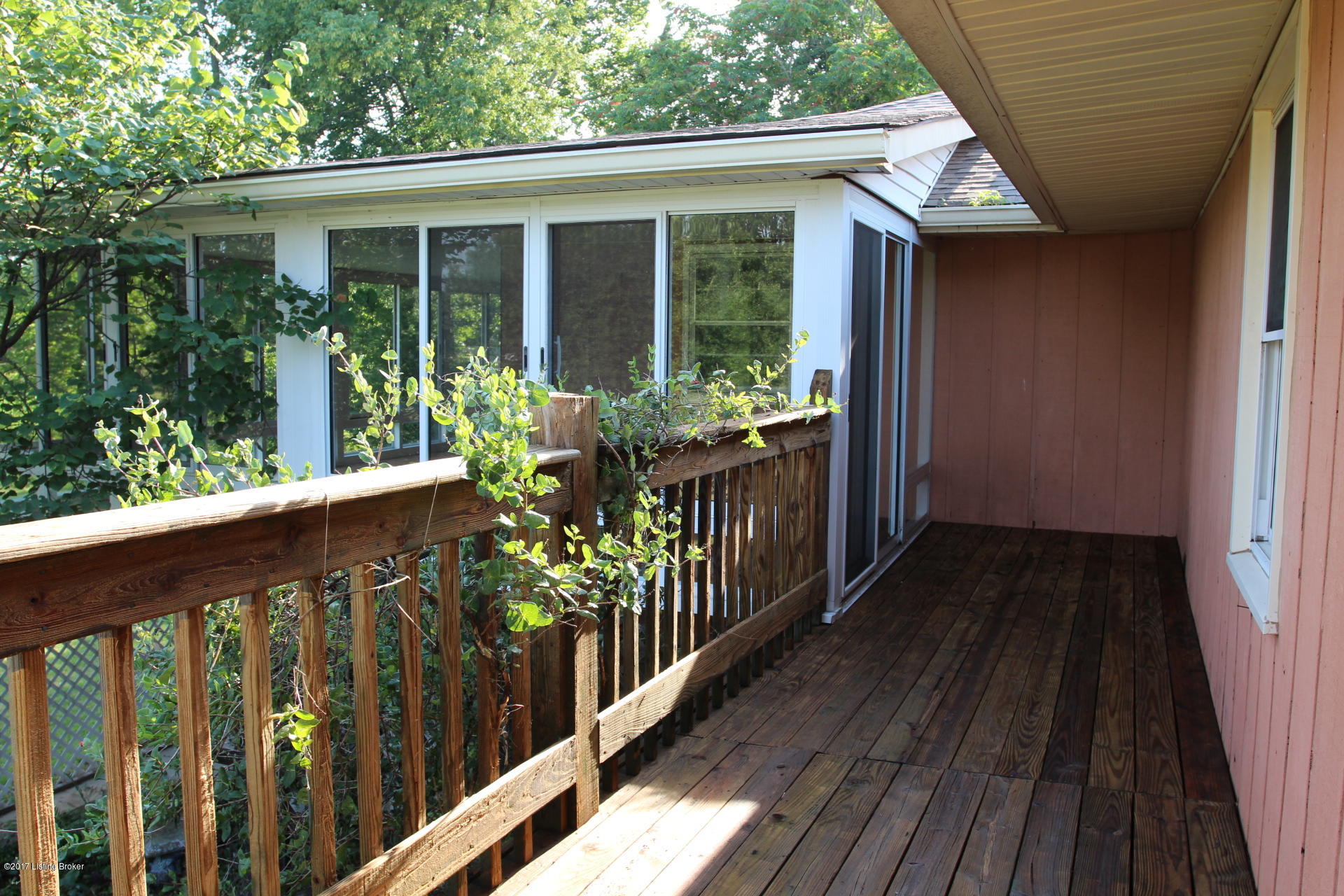 10202 Fairmount Road Louisville, KY 40291 - Photo 54 of 70 10202 Fairmount Rd