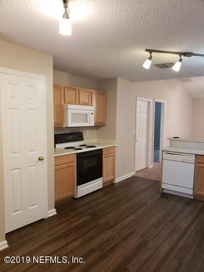 23 Bellmore Place Palm Coast, FL 32137 - Photo 3 of 16 4