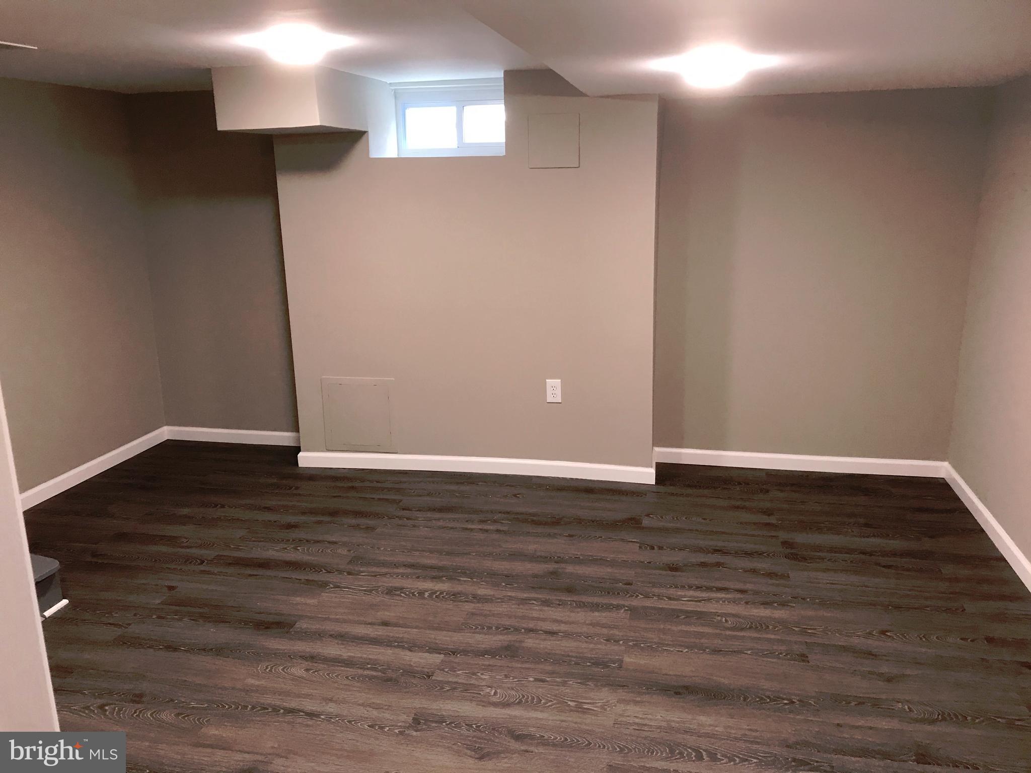 2007 Heather Road Folcroft, PA 19032 - Photo 3 of 21 Gallery Image 3