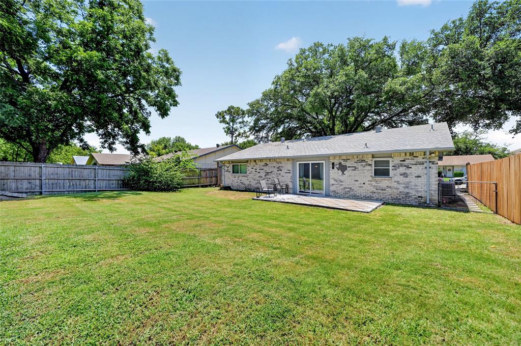 5917 Maple Lane Rowlett, TX 75089 - Photo 34 of 40