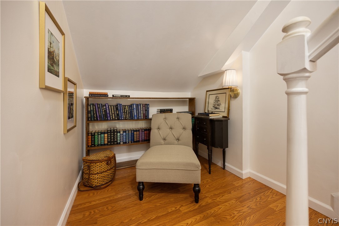 6007 Hamilton Road Syracuse, NY 13212 - Photo 25 of 49