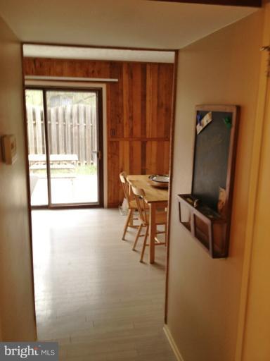 4507 Flintstone Road Alexandria, VA 22306 - Photo 25 of 30 Kitchen